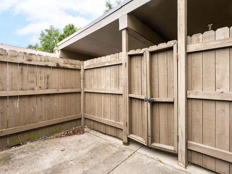 3248 Summertime Court, Unit 19, Columbus, OH 43221 Photo 22
