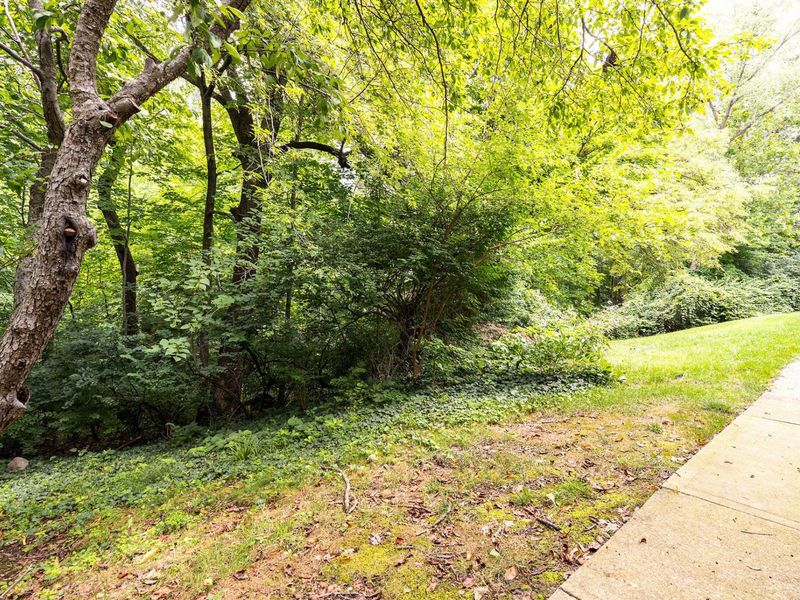 3248 Summertime Court, Unit 19, Columbus, OH 43221 Photo 25