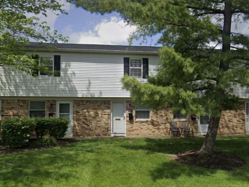 2296 Laurelwood Drive , Unit L, Columbus, OH 43229 Photo 1