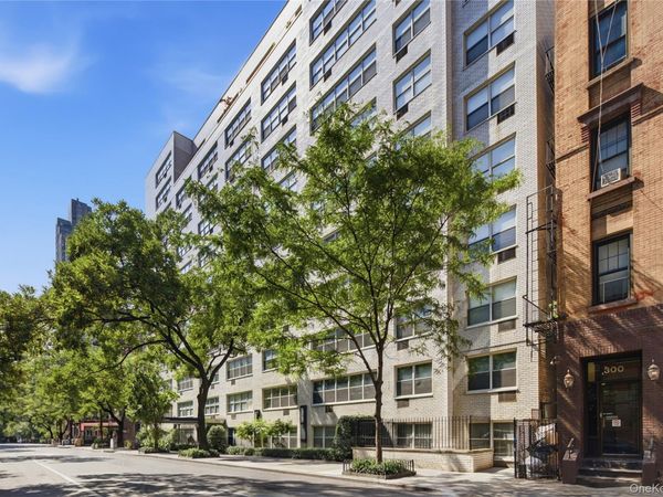 310 E 70th Street , Unit 5C, New York (Manhattan), NY 10021