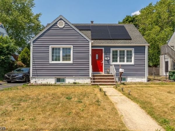 196 Gabriel Ter, Sayreville, NJ 08879