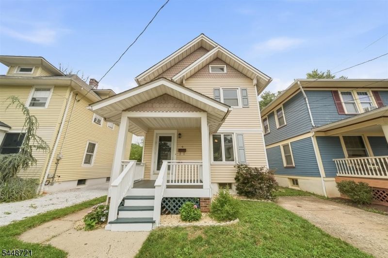 9 S Middaugh St, Somerville, NJ 08876 Main Photo