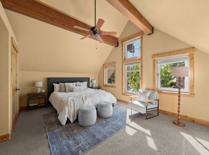 12015 Julian Avenue, Truckee, CA 96161 Photo