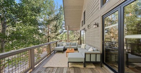 12015 Julian Avenue, Truckee, CA 96161 Photo