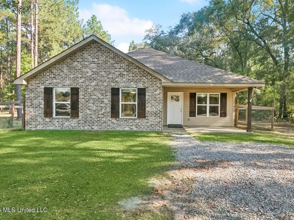 45 George Ford Road, Carriere, MS 39426