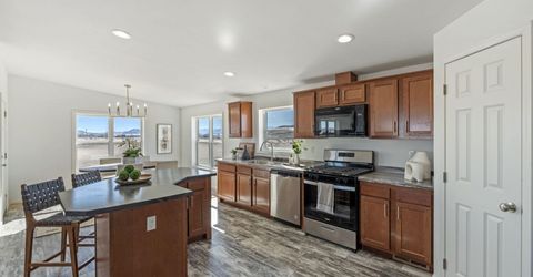 7730 Remington Road, Silver Springs, NV 89429 Photo
