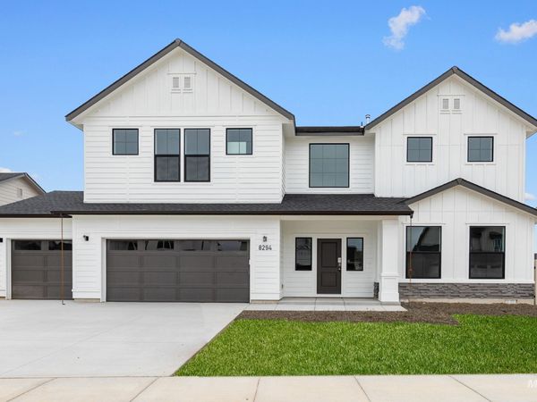 840 Thunderbolt Dr, Mountain Home, ID 83647