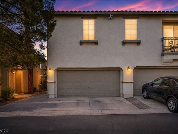 6250 W Arby Avenue, Unit 225, Las Vegas, NV 89118