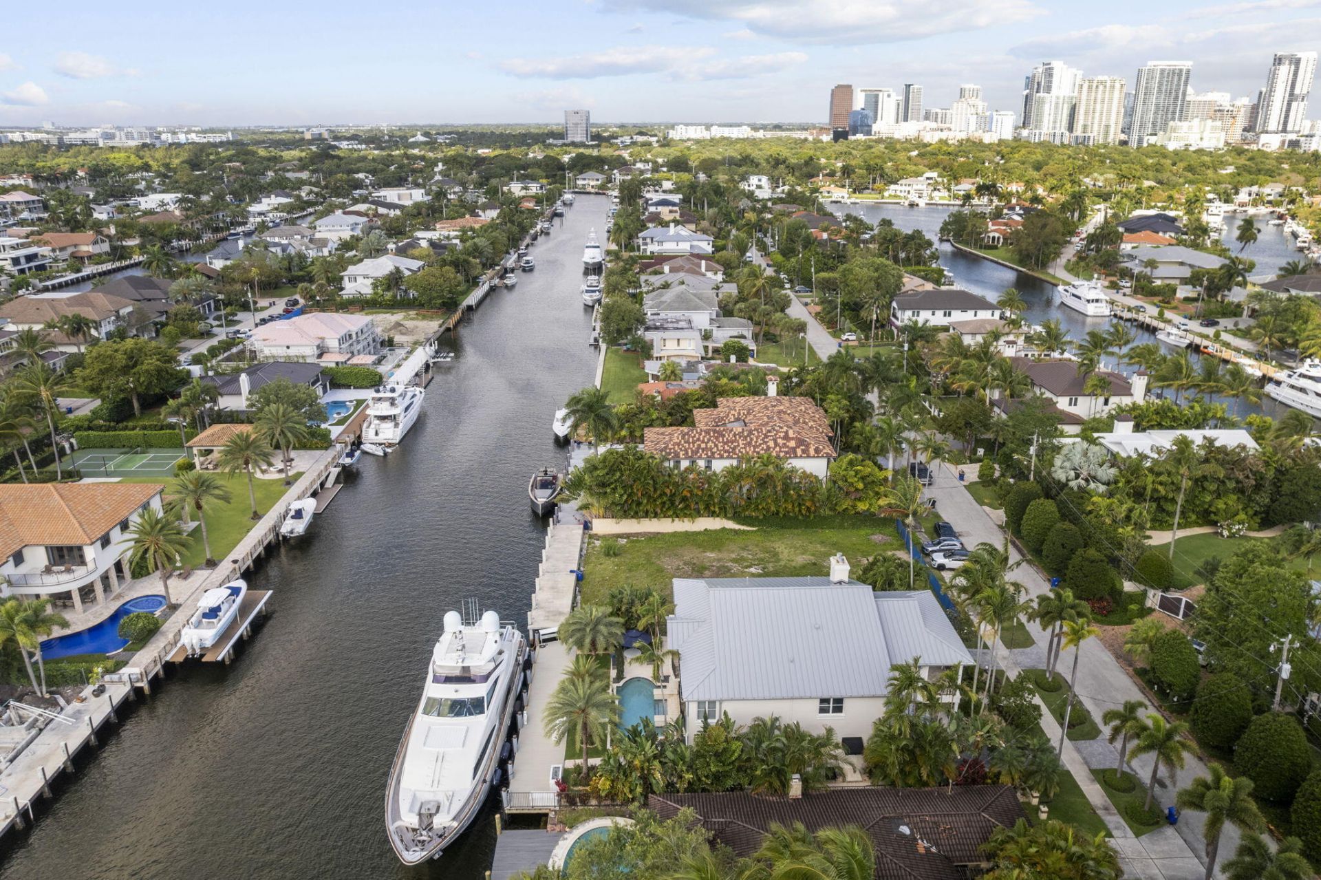 1780 SE 9th Street, Fort Lauderdale, FL 33316 Photo