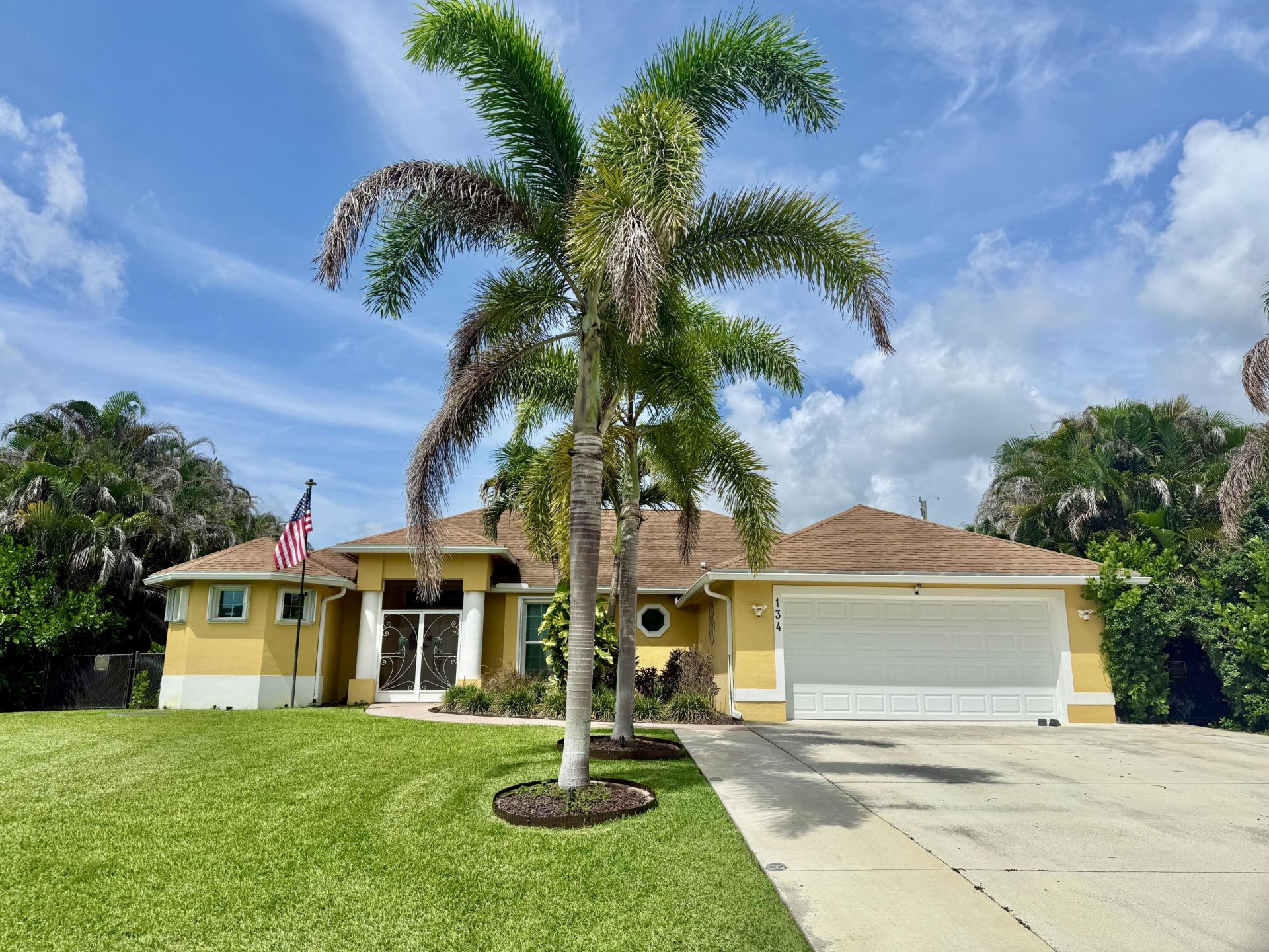 134 SW Pilsner Circle, Port Saint Lucie, FL 34953 Photo