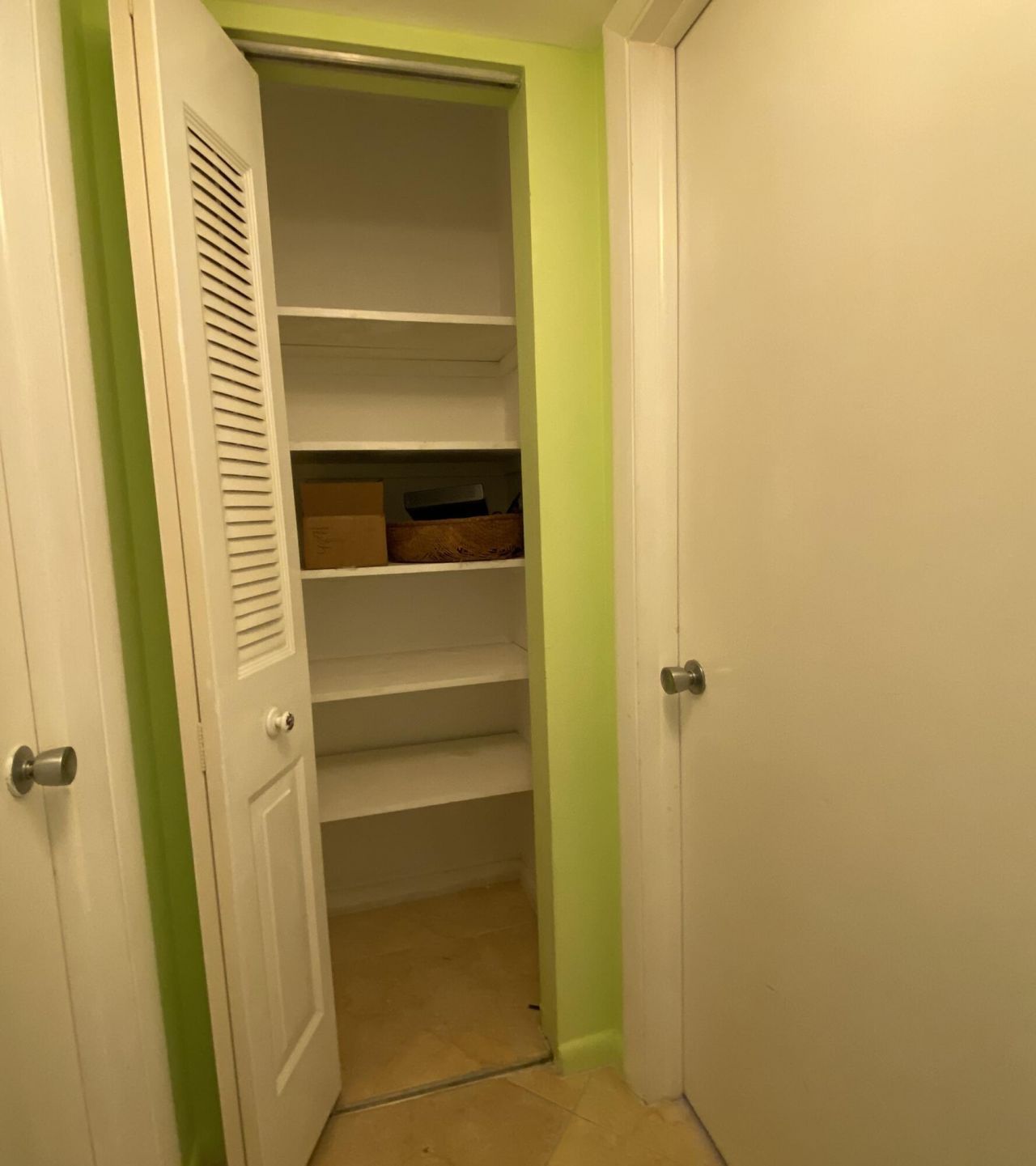 95 Cambridge E, Unit 95, West Palm Beach, FL 33417 Photo