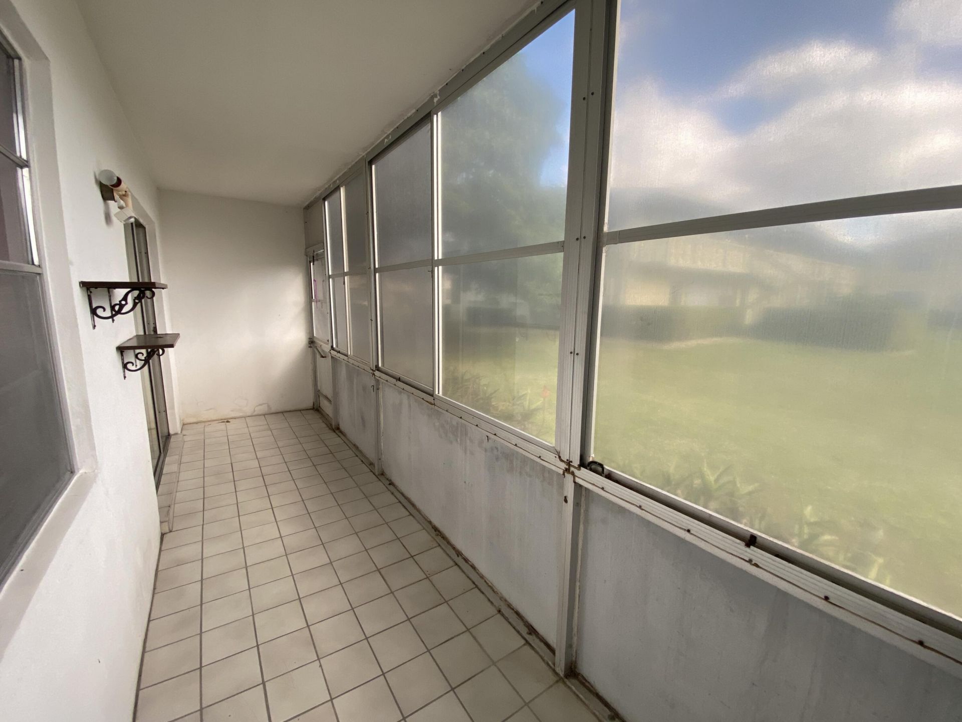 95 Cambridge E, Unit 95, West Palm Beach, FL 33417 Photo