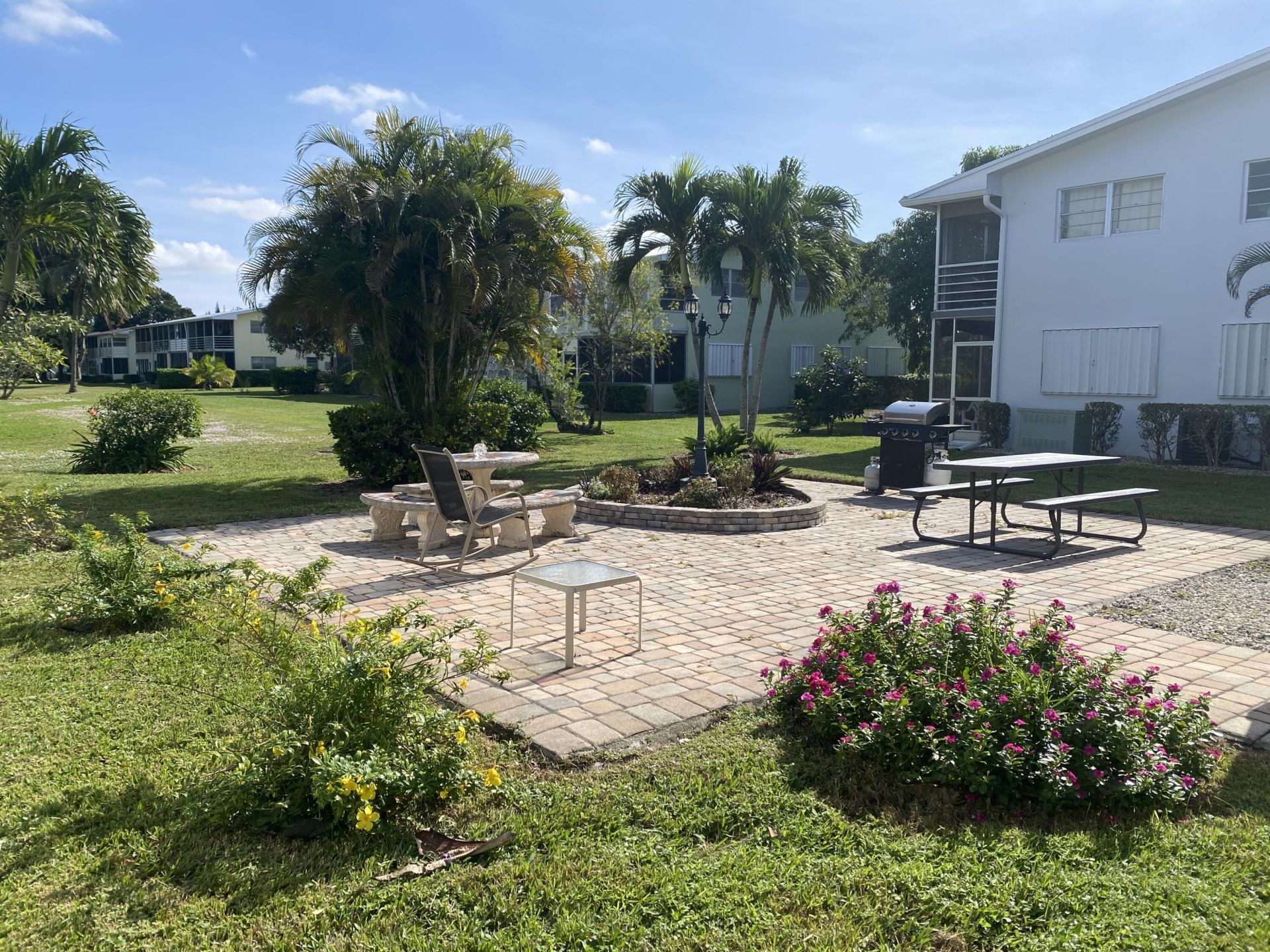 95 Cambridge E, Unit 95, West Palm Beach, FL 33417 Photo