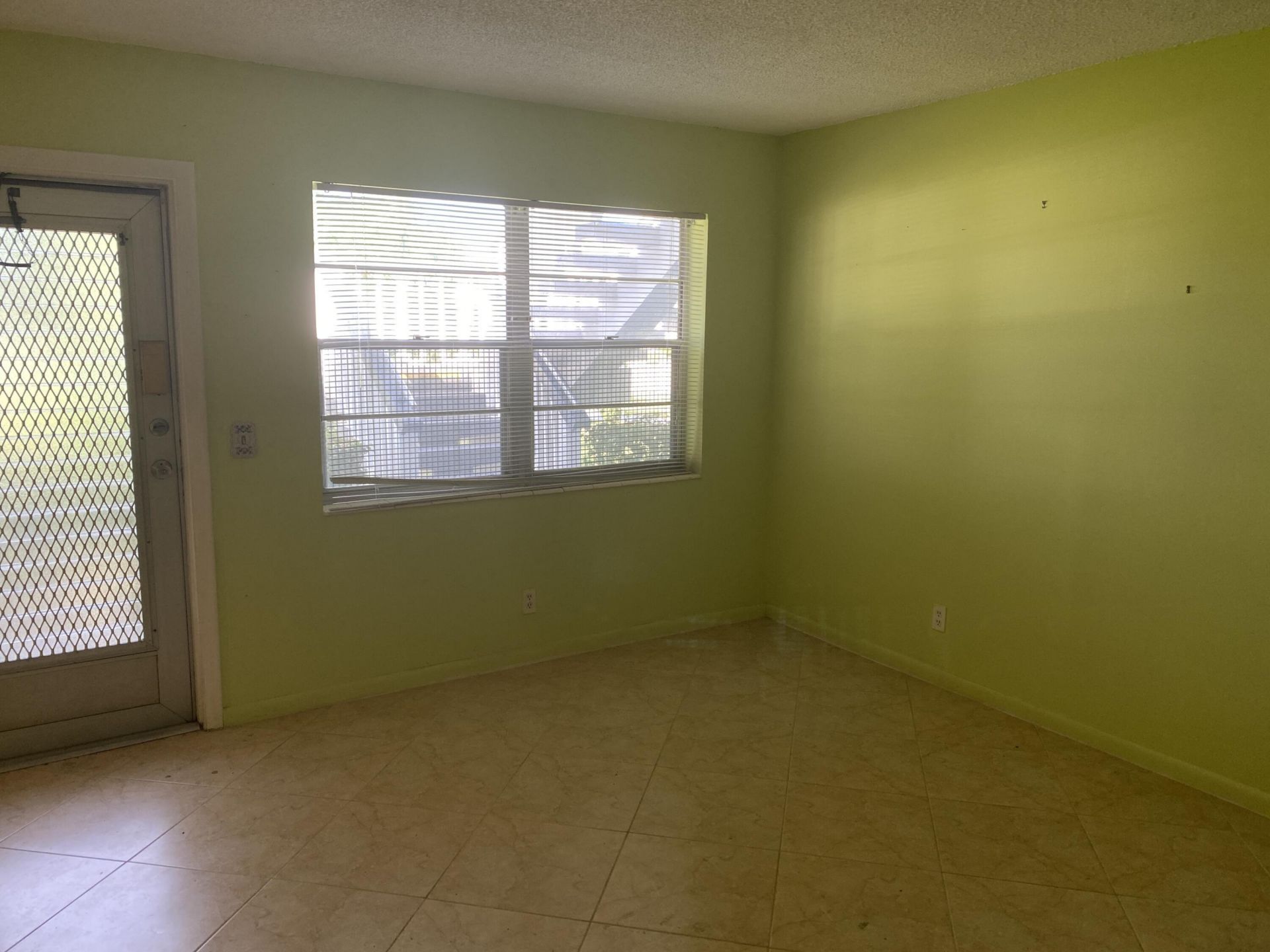 95 Cambridge E, Unit 95, West Palm Beach, FL 33417 Photo