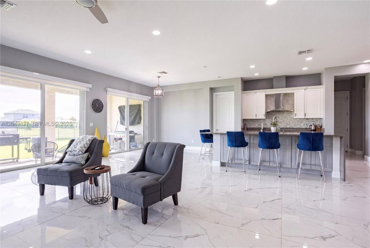 5850 Whippoorwill Cir , Westlake, FL 33470 Photo