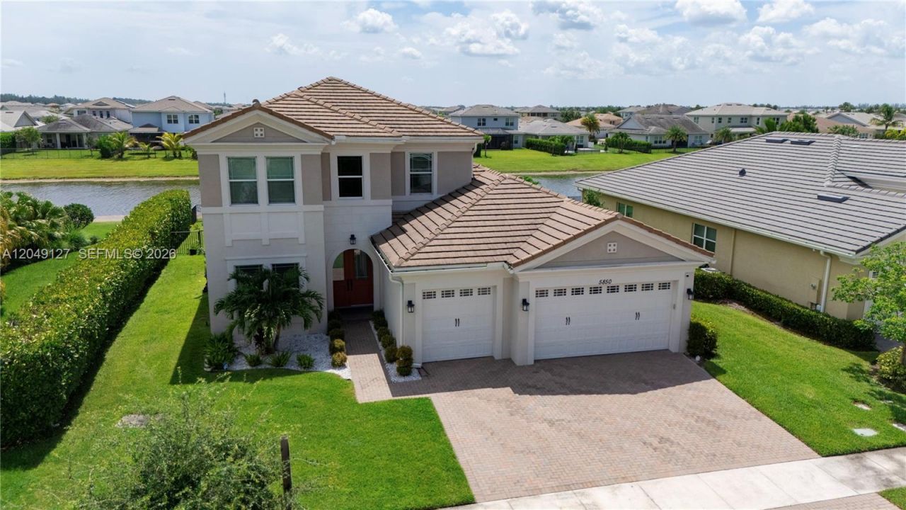 5850 Whippoorwill Cir , Westlake, FL 33470 Photo