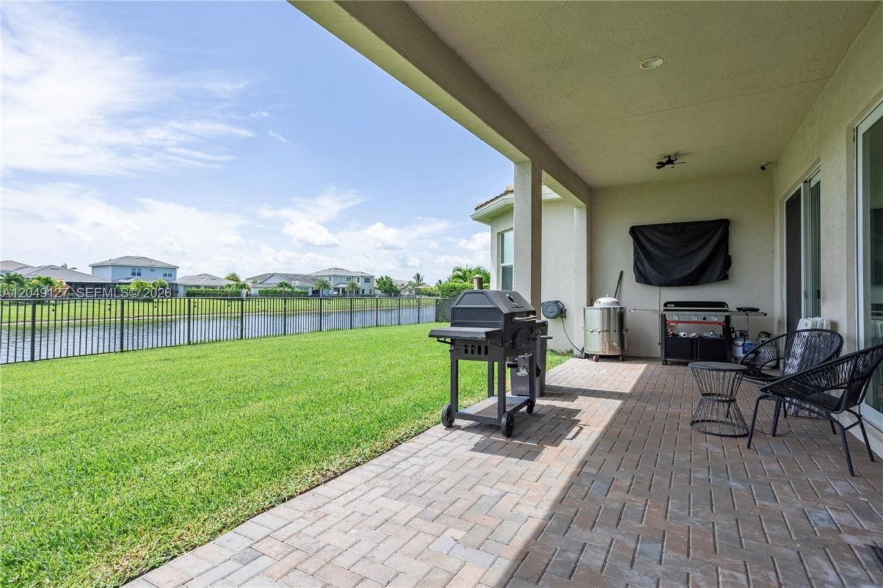 5850 Whippoorwill Cir , Westlake, FL 33470 Photo