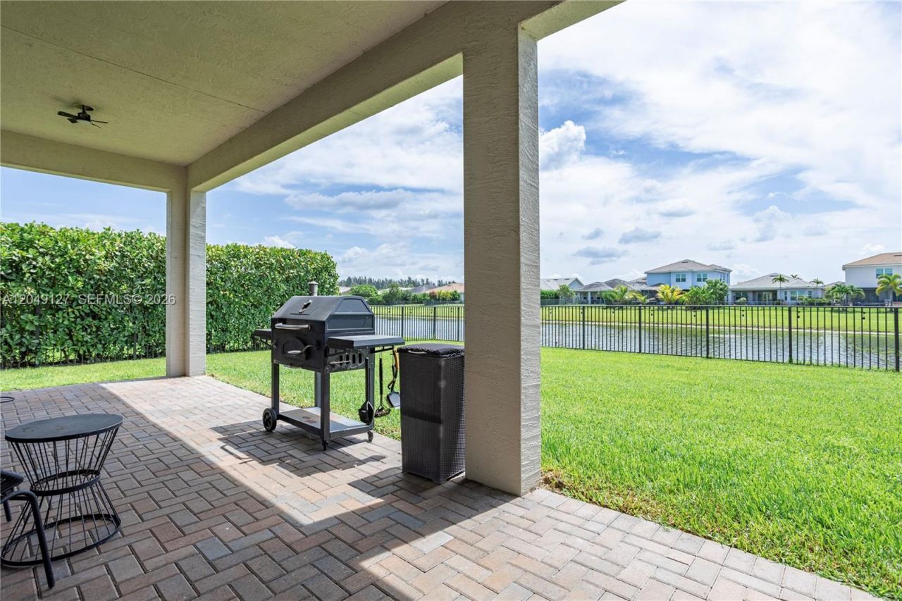5850 Whippoorwill Cir , Westlake, FL 33470 Photo