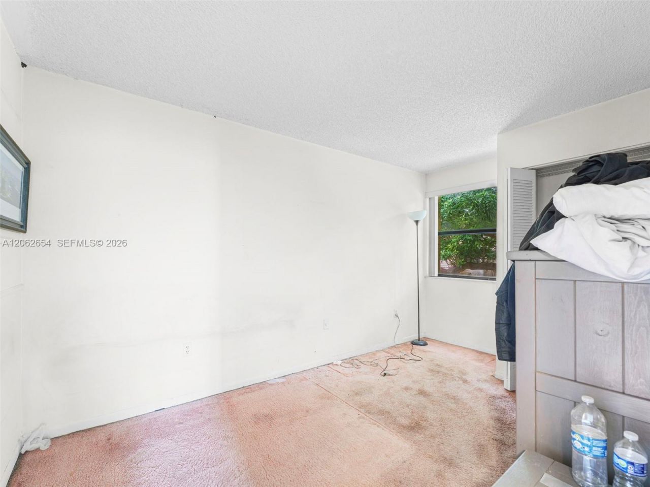 291 W Park Dr, Unit 9-201, Miami, FL 33172 Photo