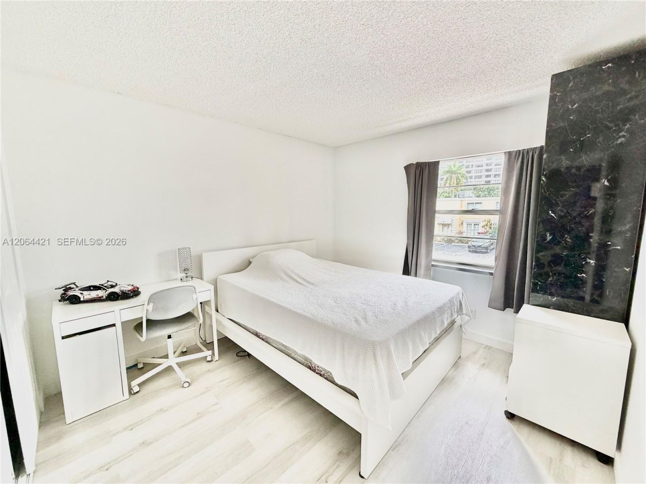 2203 NE 7th St , Unit 14, Hallandale Beach, FL 33009 Photo