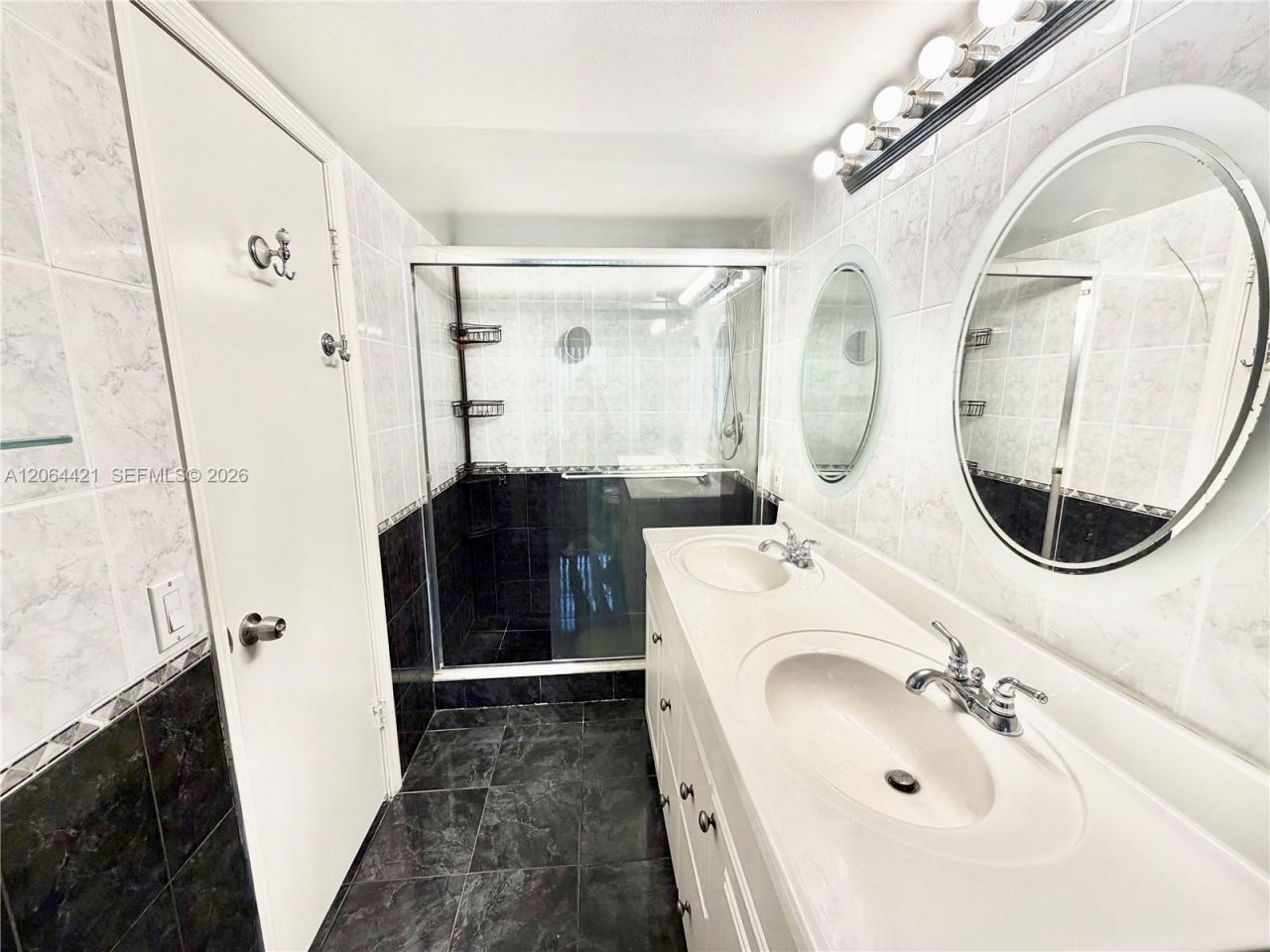 2203 NE 7th St , Unit 14, Hallandale Beach, FL 33009 Photo