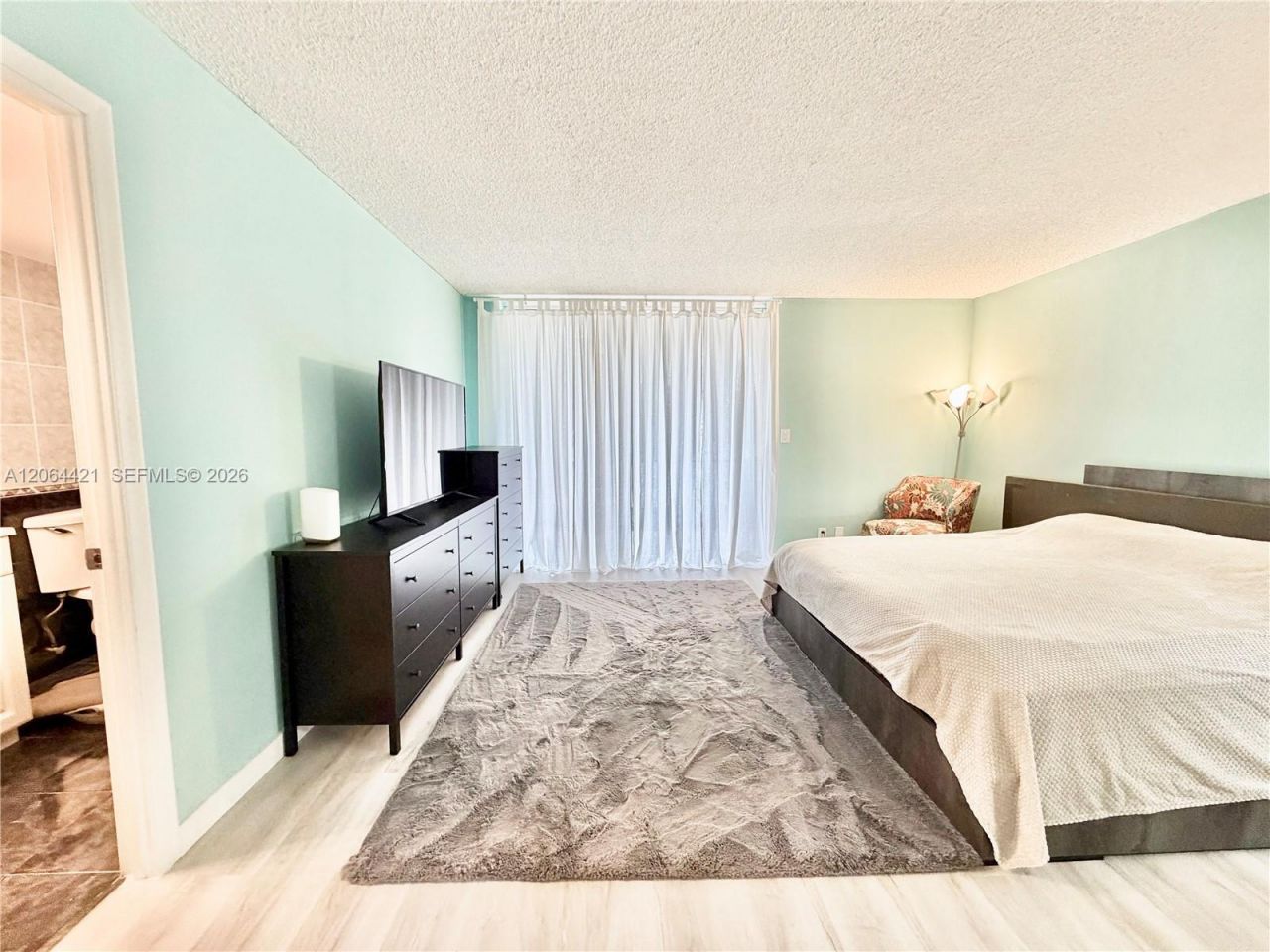 2203 NE 7th St , Unit 14, Hallandale Beach, FL 33009 Photo
