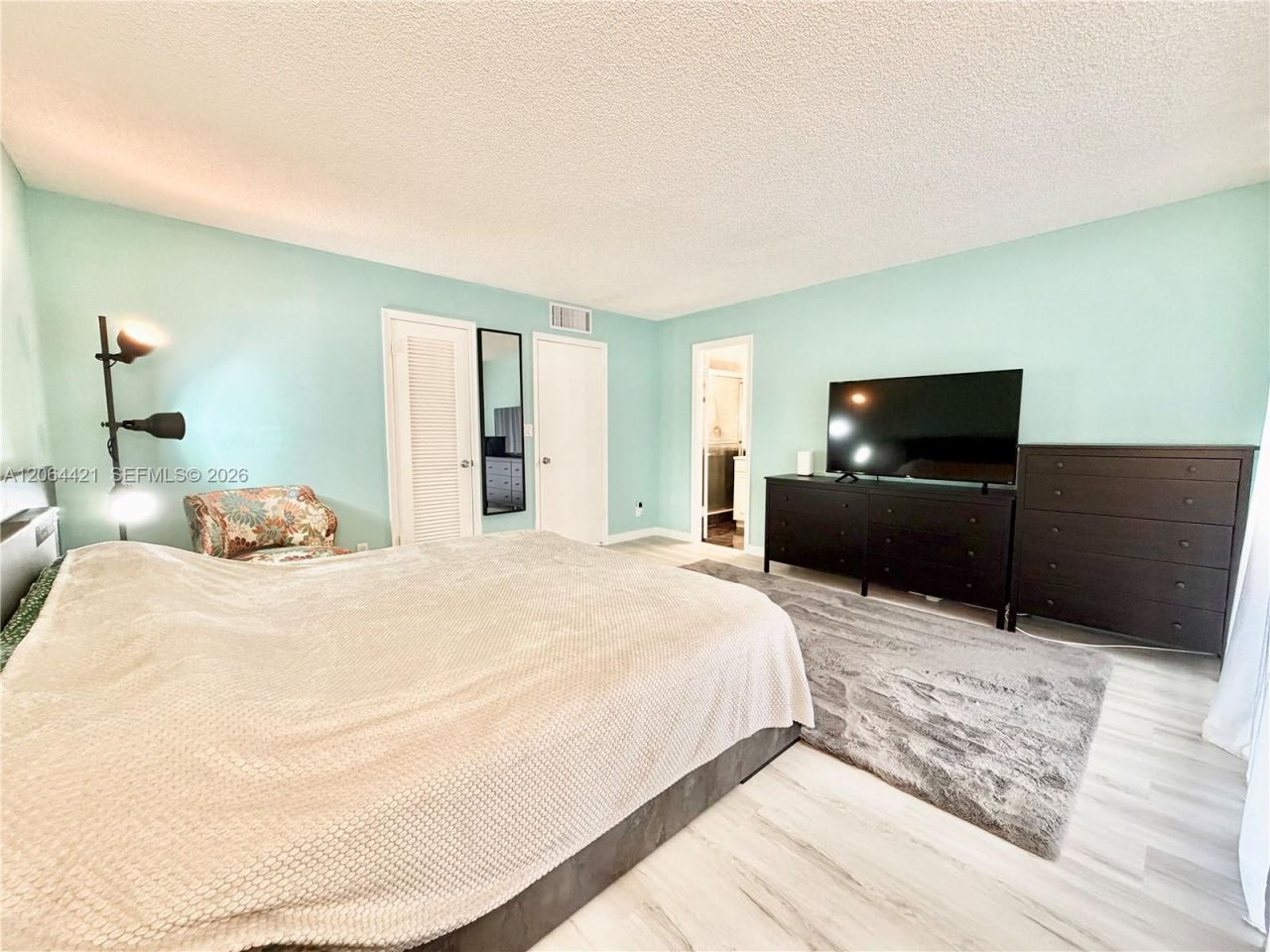 2203 NE 7th St , Unit 14, Hallandale Beach, FL 33009 Photo