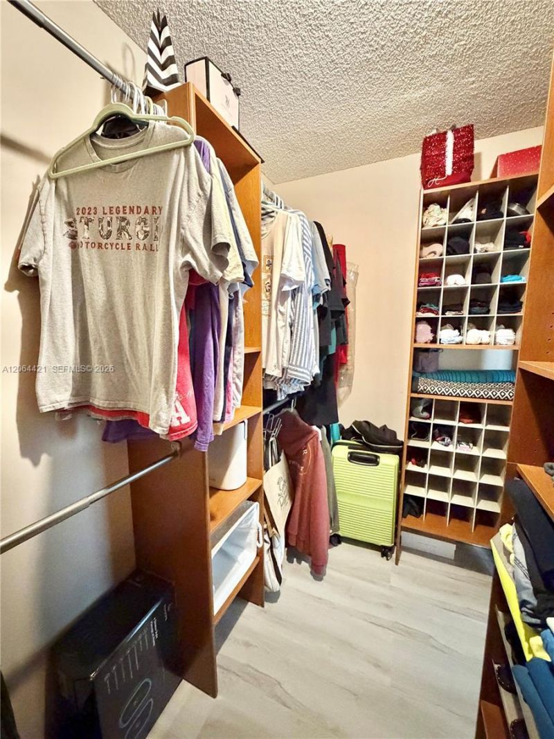 2203 NE 7th St , Unit 14, Hallandale Beach, FL 33009 Photo
