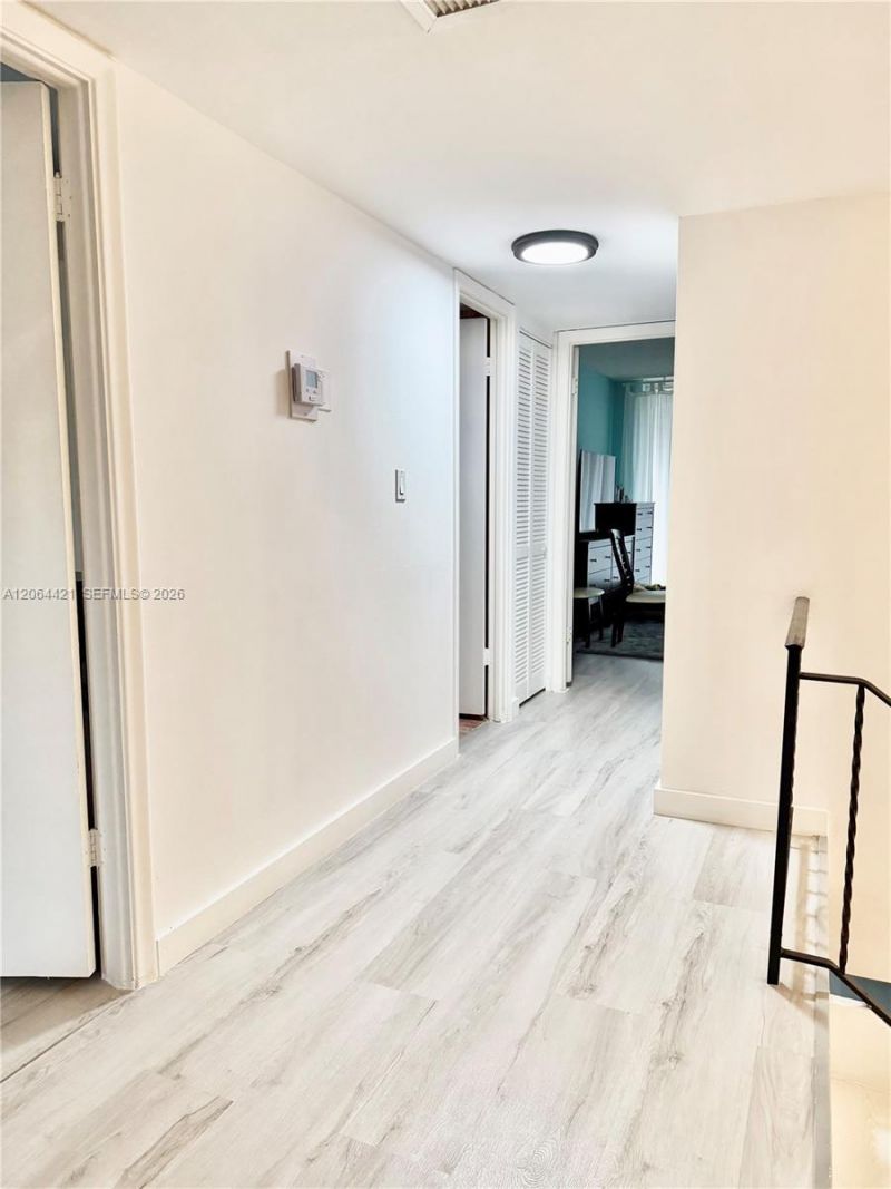 2203 NE 7th St , Unit 14, Hallandale Beach, FL 33009 Photo