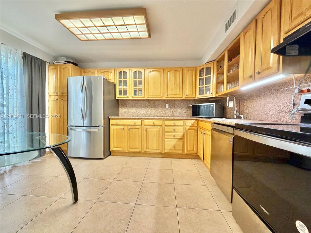 2203 NE 7th St , Unit 14, Hallandale Beach, FL 33009 Photo