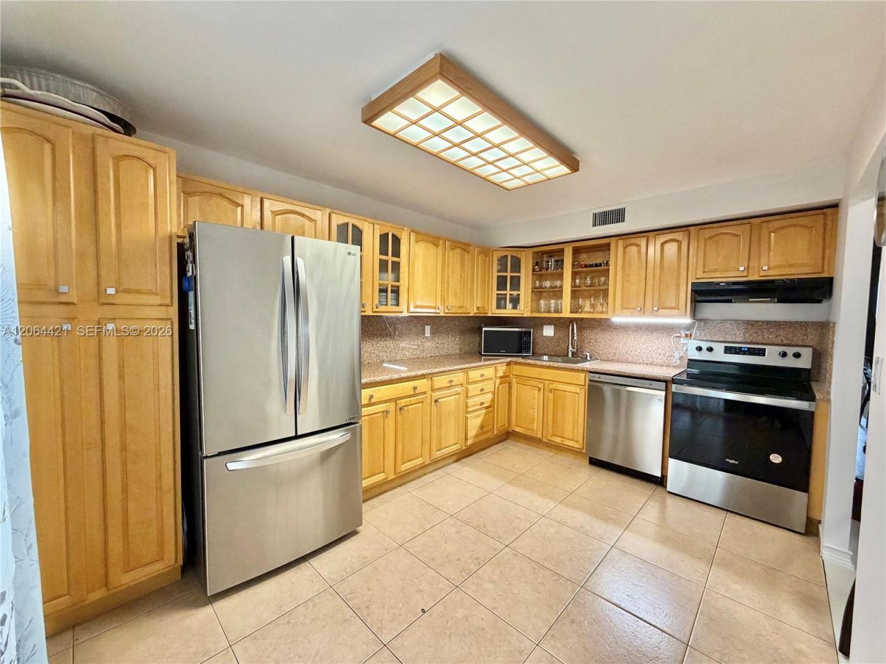 2203 NE 7th St , Unit 14, Hallandale Beach, FL 33009 Photo