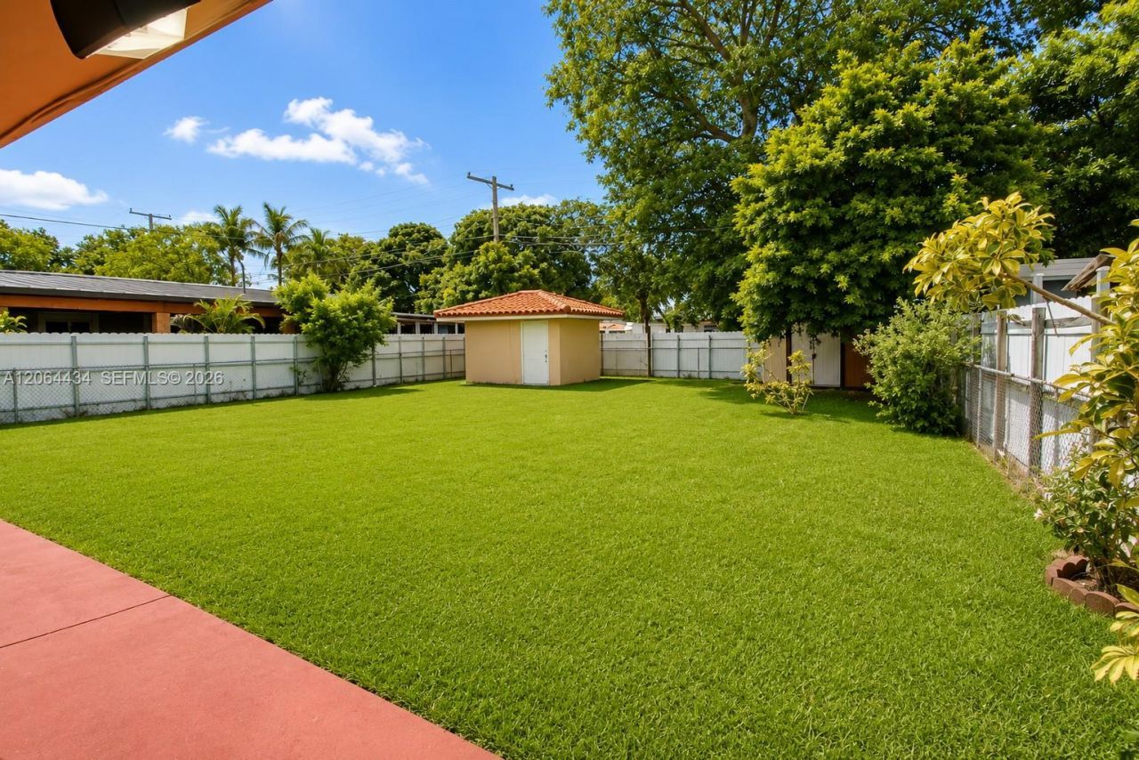 5170 NW 2nd St, Miami, FL 33126 Photo