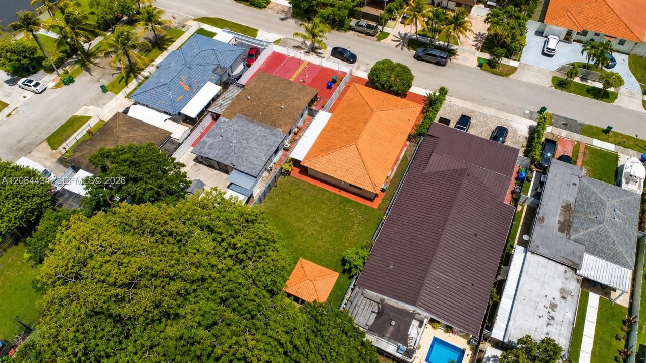 5170 NW 2nd St, Miami, FL 33126 Photo