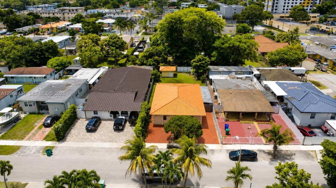5170 NW 2nd St, Miami, FL 33126 Photo