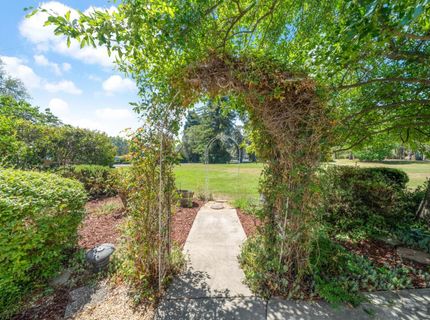 214 Leafwood Way, Folsom, CA 95630 Photo