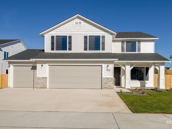 405 Miner Ave, Middleton, ID 83644