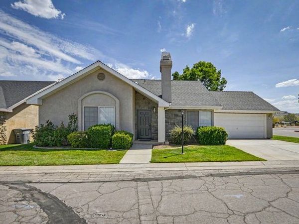 2050 W CANYON VIEW DR , Unit 1, St. George, UT 84770