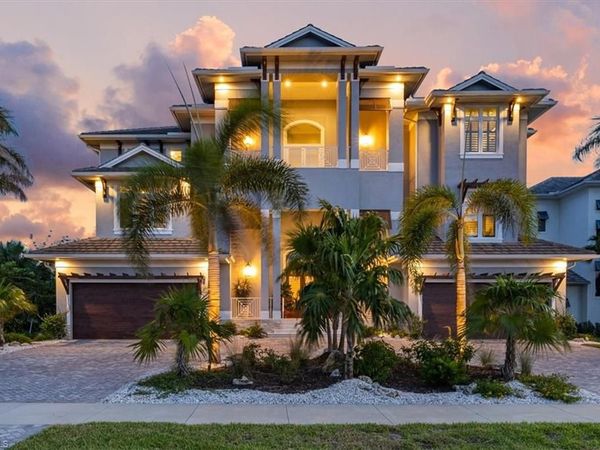 564 Spinnaker DR , MARCO ISLAND, FL 34145