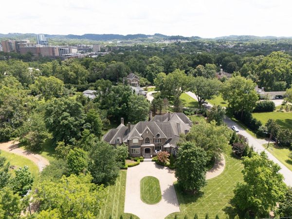 2323 Woodmont Blvd , Nashville, TN 37215