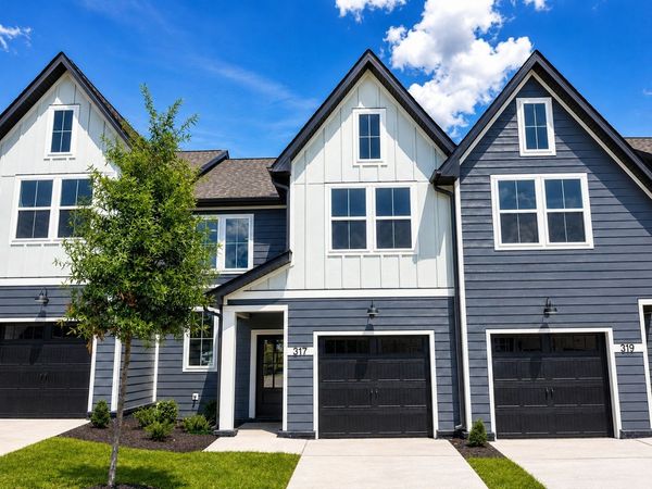 317 Panther Dr, Murfreesboro, TN 37127