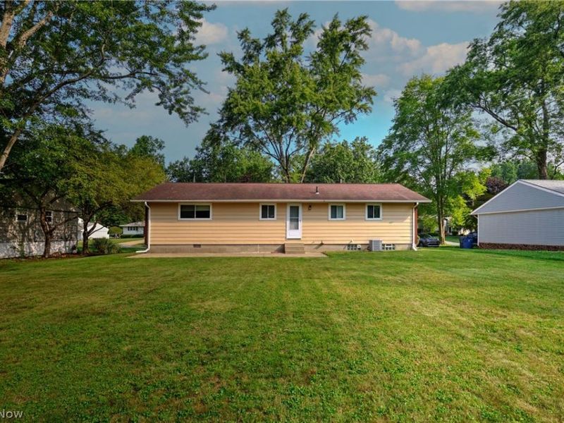 7846 Brookwood Street NE, Warren, OH 44484 Photo 21