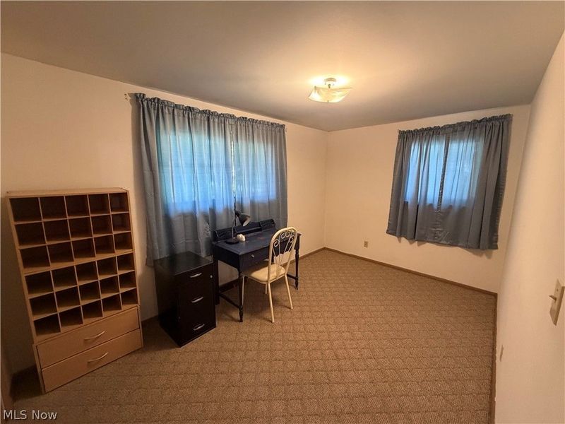 7846 Brookwood Street NE, Warren, OH 44484 Photo 8