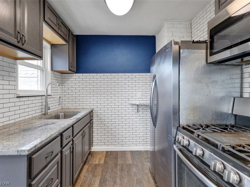 12201 Kensington Avenue , Cleveland, OH 44111 Photo 2