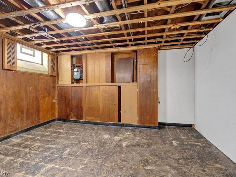 12201 Kensington Avenue , Cleveland, OH 44111 Photo 22