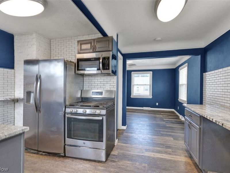 12201 Kensington Avenue , Cleveland, OH 44111 Photo 3