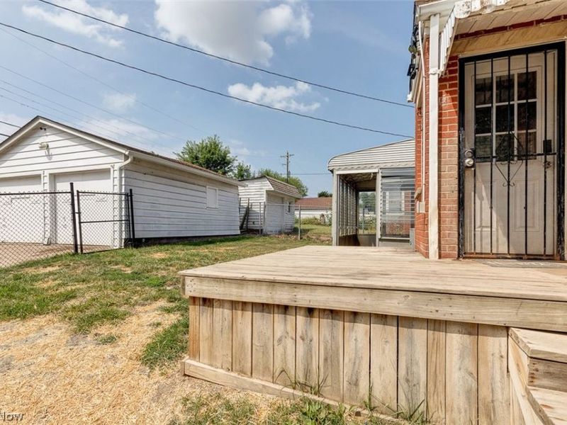 12201 Kensington Avenue , Cleveland, OH 44111 Photo 32