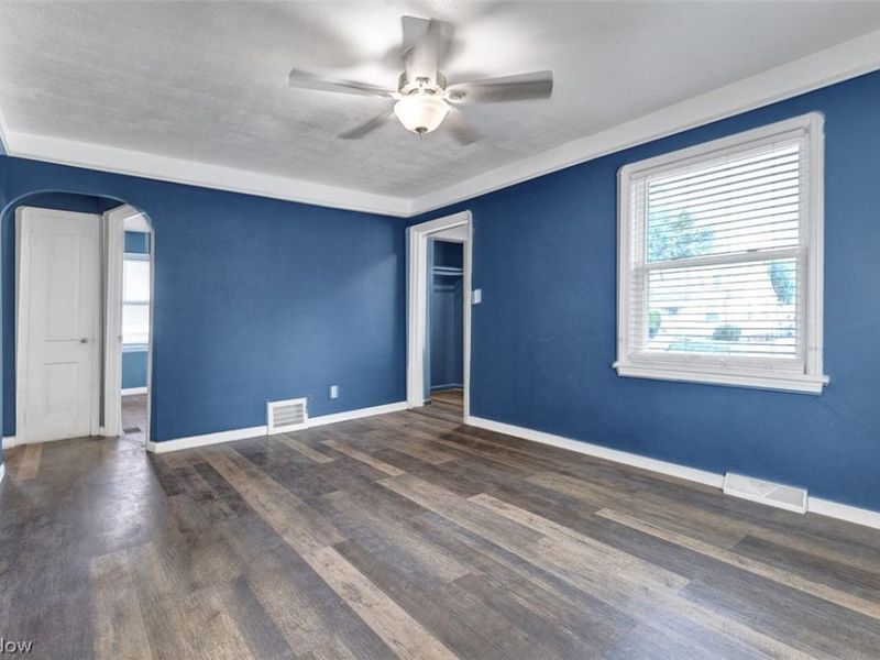 12201 Kensington Avenue , Cleveland, OH 44111 Photo 8
