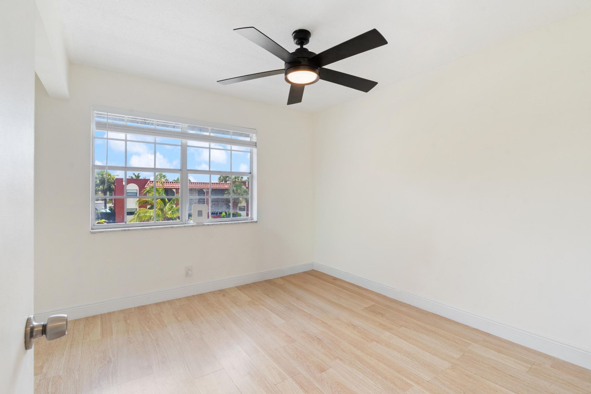 299 SW 7th Street, Unit 2060, Boca Raton, FL 33432 Photo