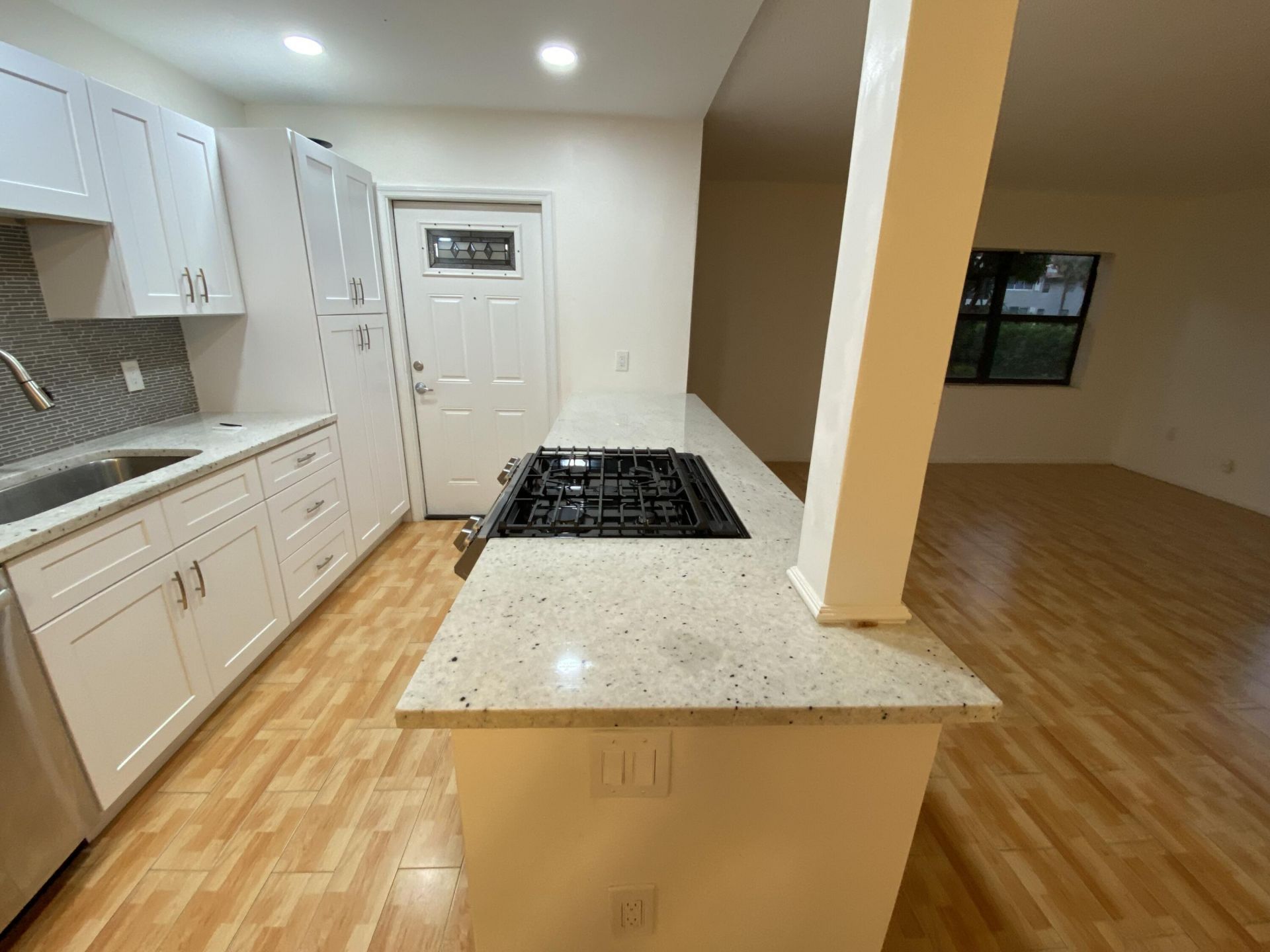 250 SW 7th Street, Unit 13, Boca Raton, FL 33432 Photo