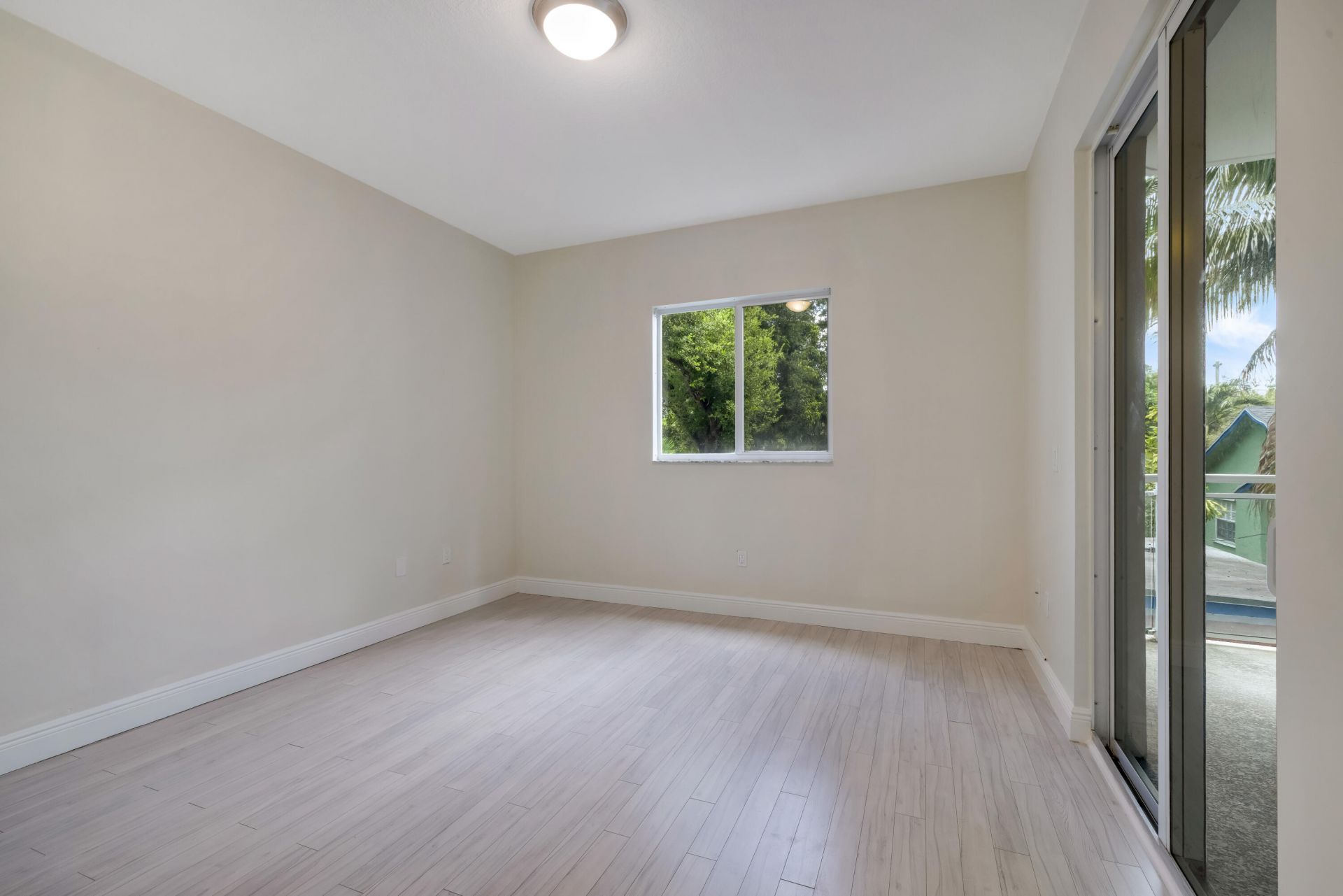 652 NE 63rd Street, Unit 206, Miami, FL 33138 Photo